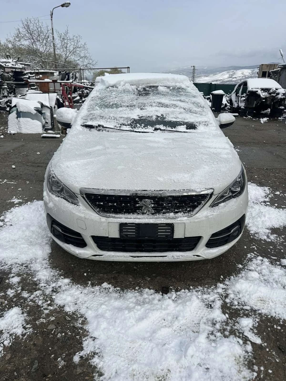 Peugeot 308 YH01, снимка 1