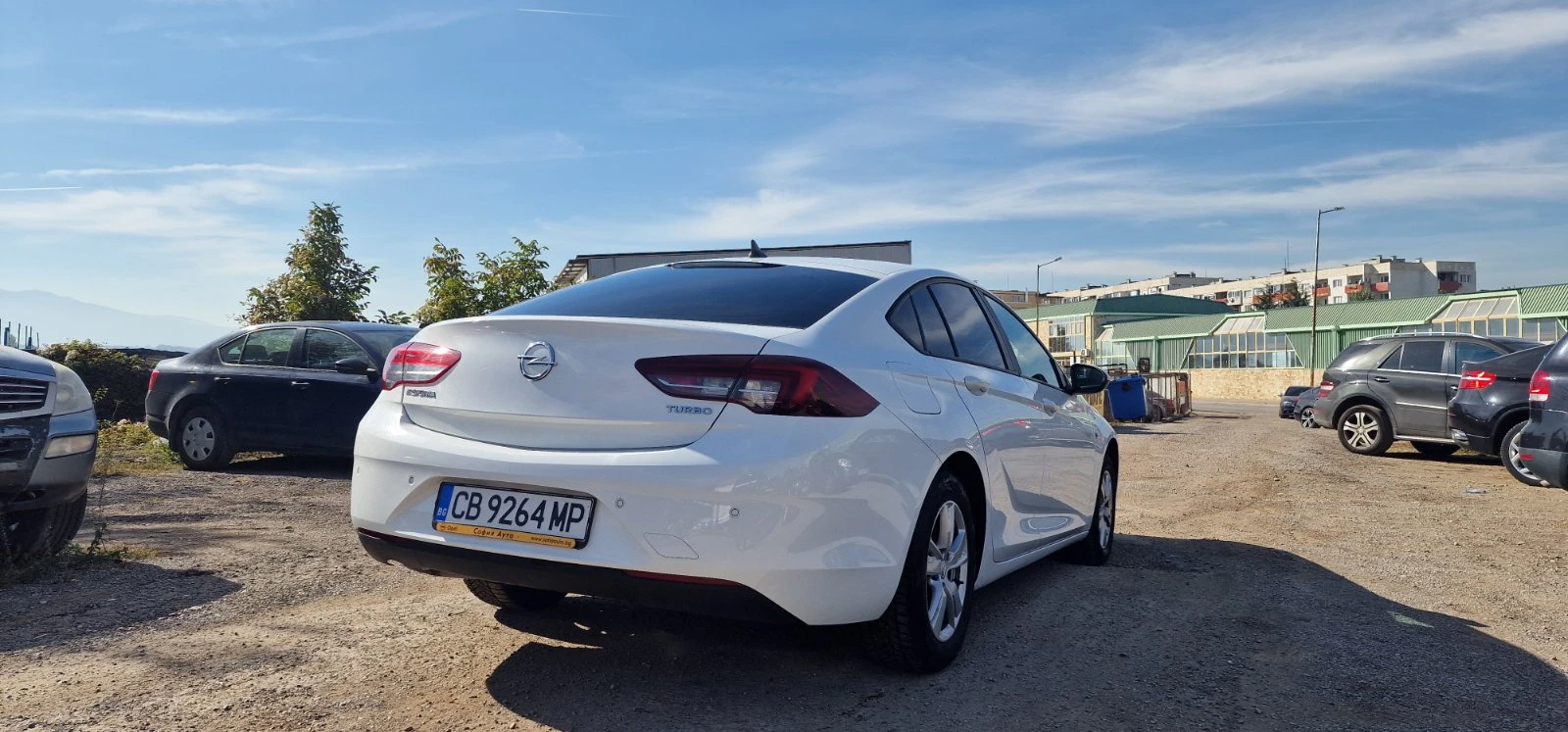 Opel Insignia Grand sport 1.5T - изображение 5