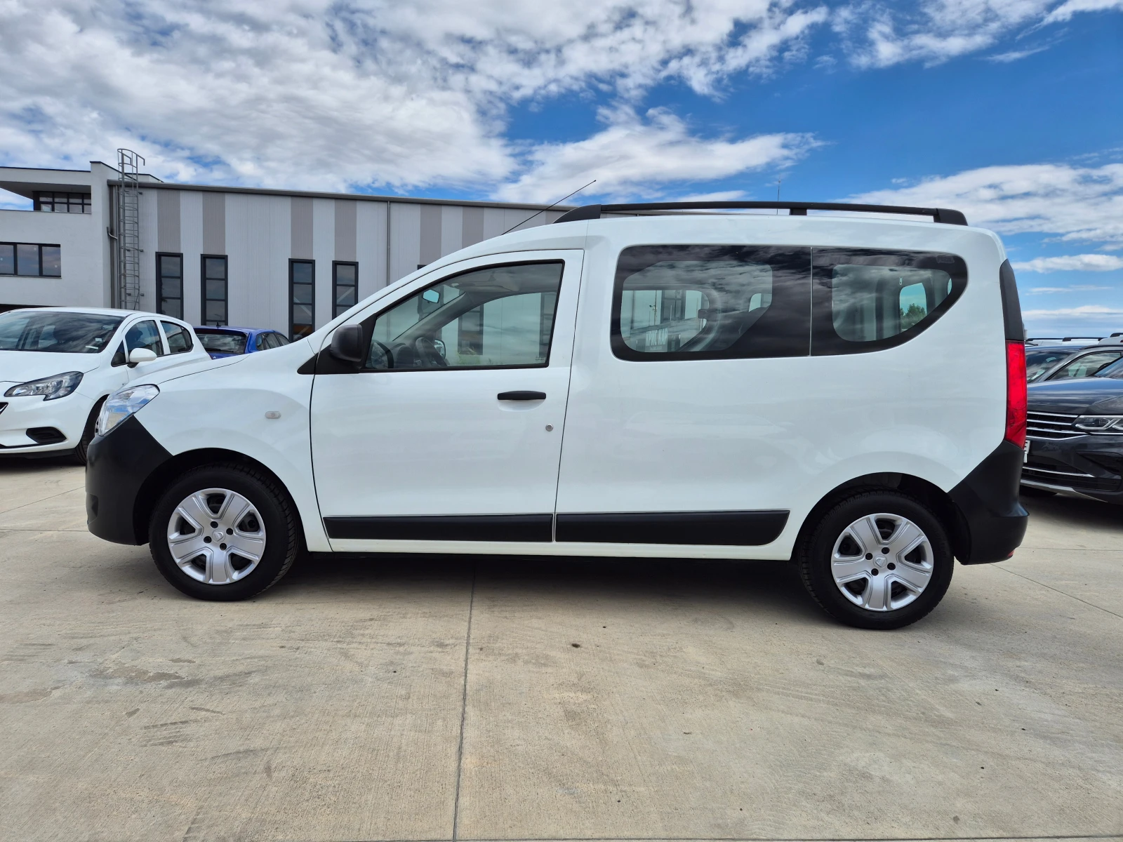 Dacia Dokker 1.5DCI 75кс.N1 4+ 1 места - изображение 2