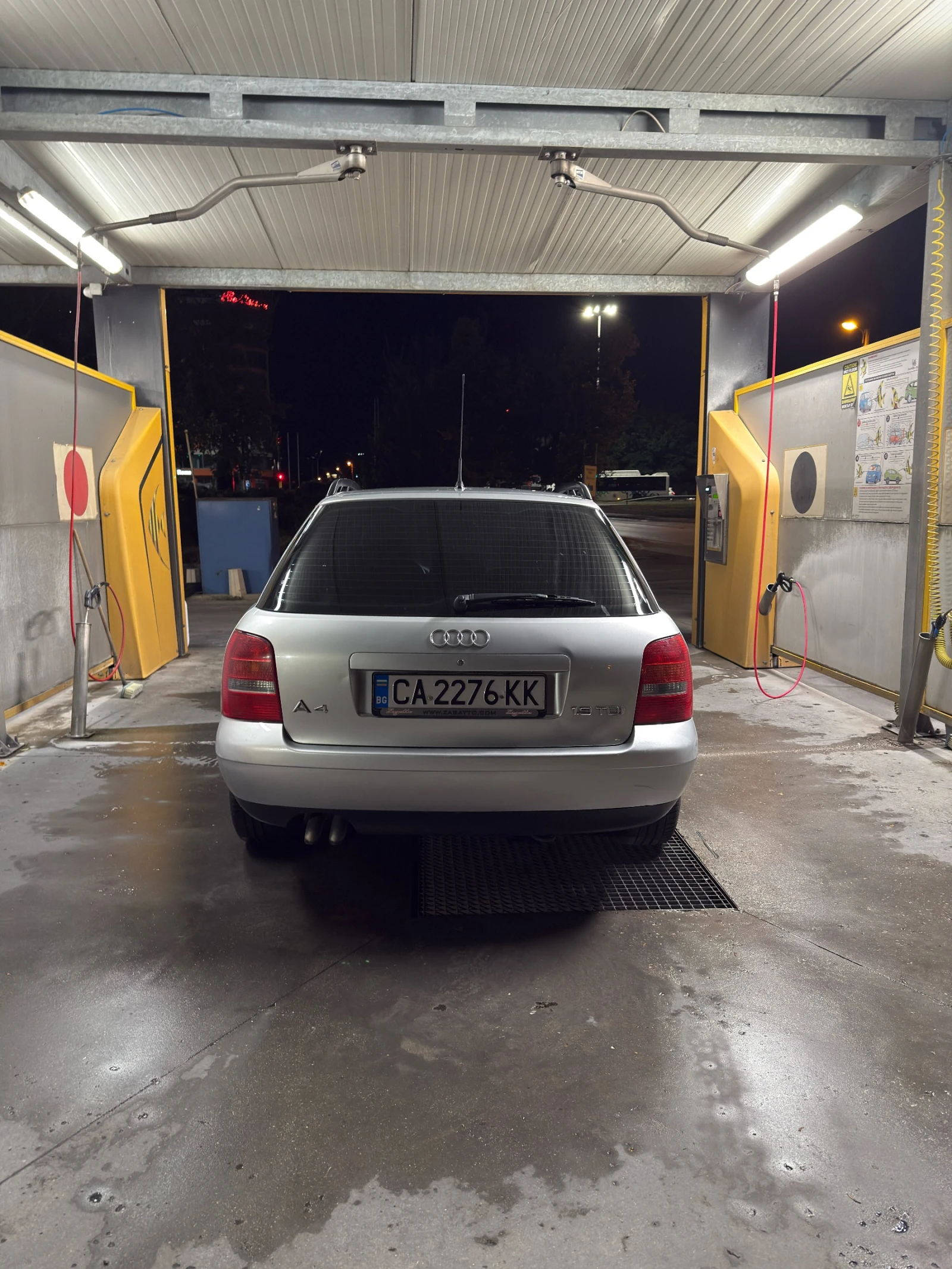 Audi A4  - изображение 5