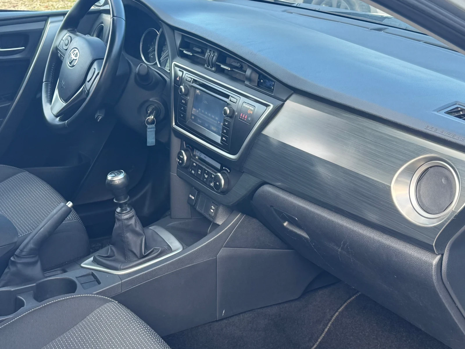 Toyota Auris | Mobile.bg — изображение 7