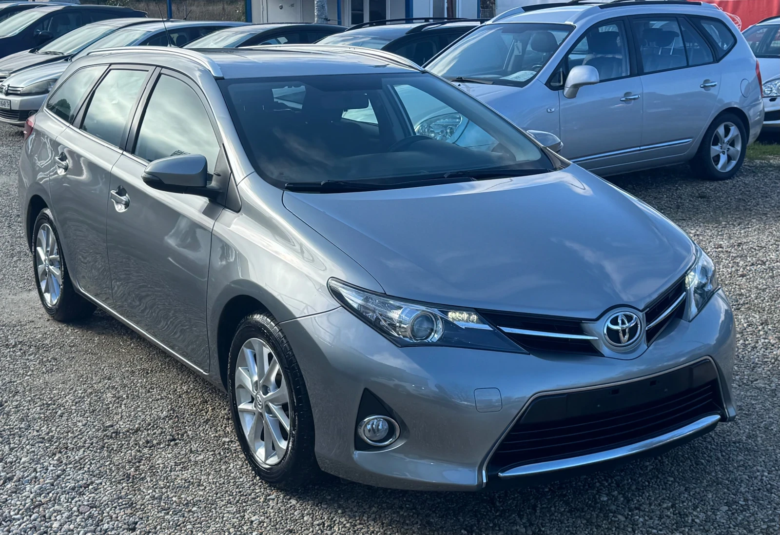 Toyota Auris | Mobile.bg — изображение 2