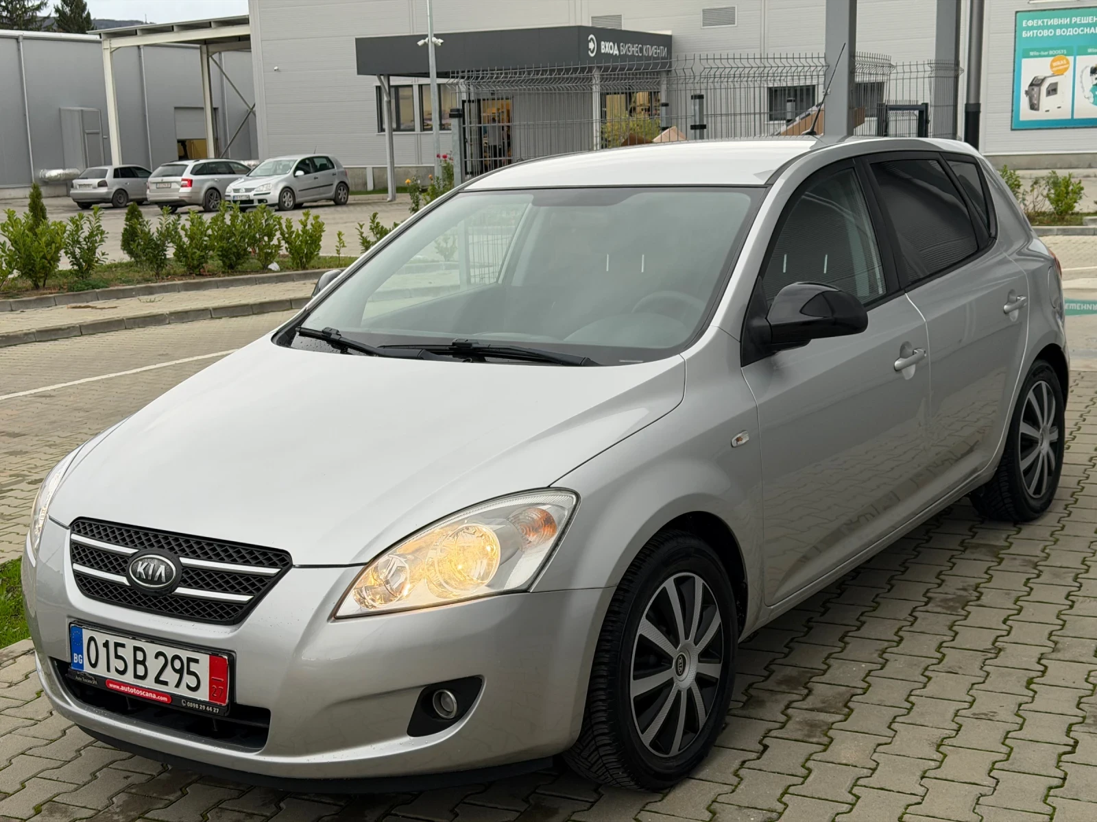 Kia Ceed 1.6 CRDI 90 / | Mobile.bg   1