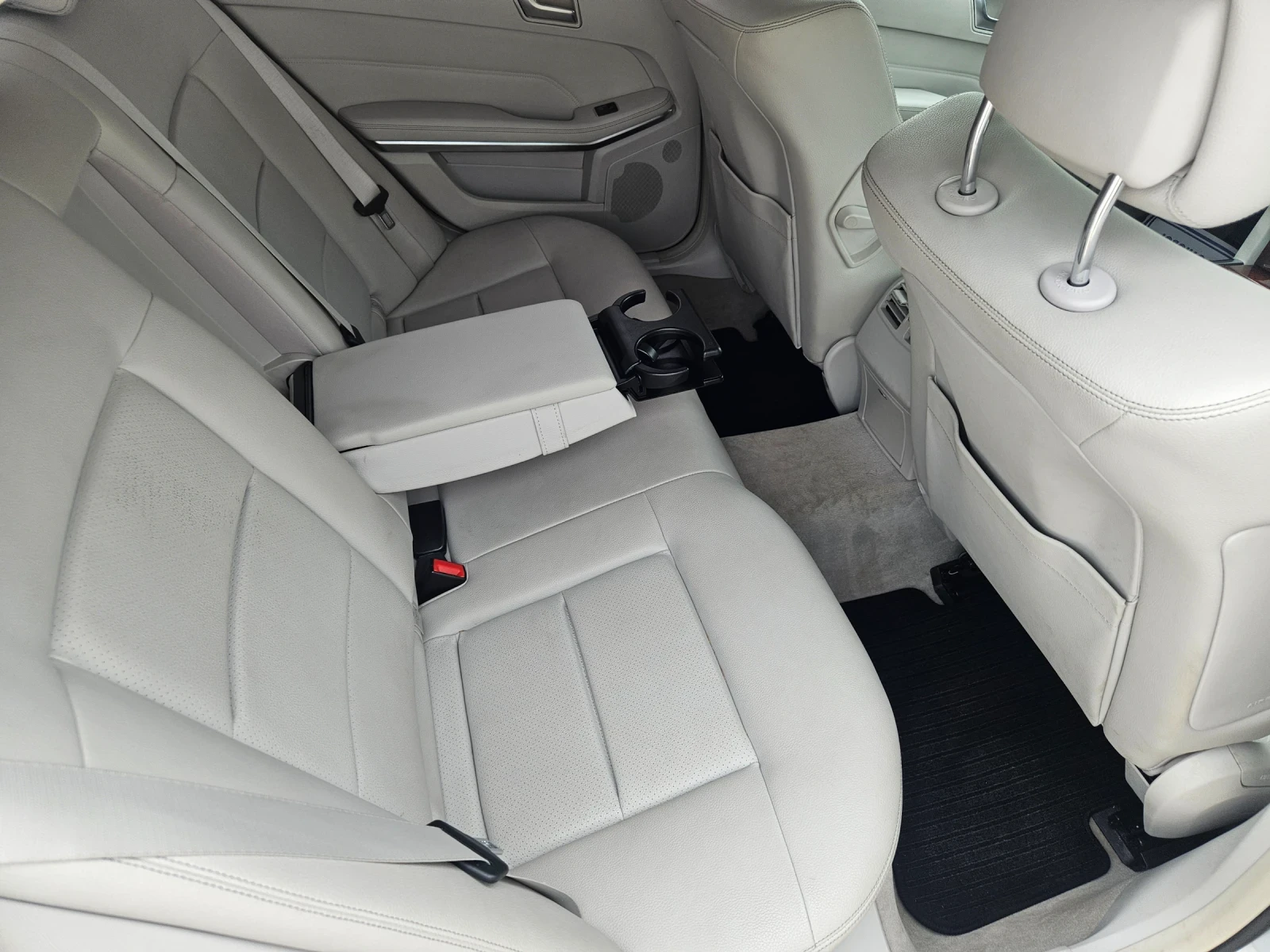 Mercedes-Benz E 250 ��� ���� �� ������ 2, 2 �����  | Mobile.bg � ����������� 12