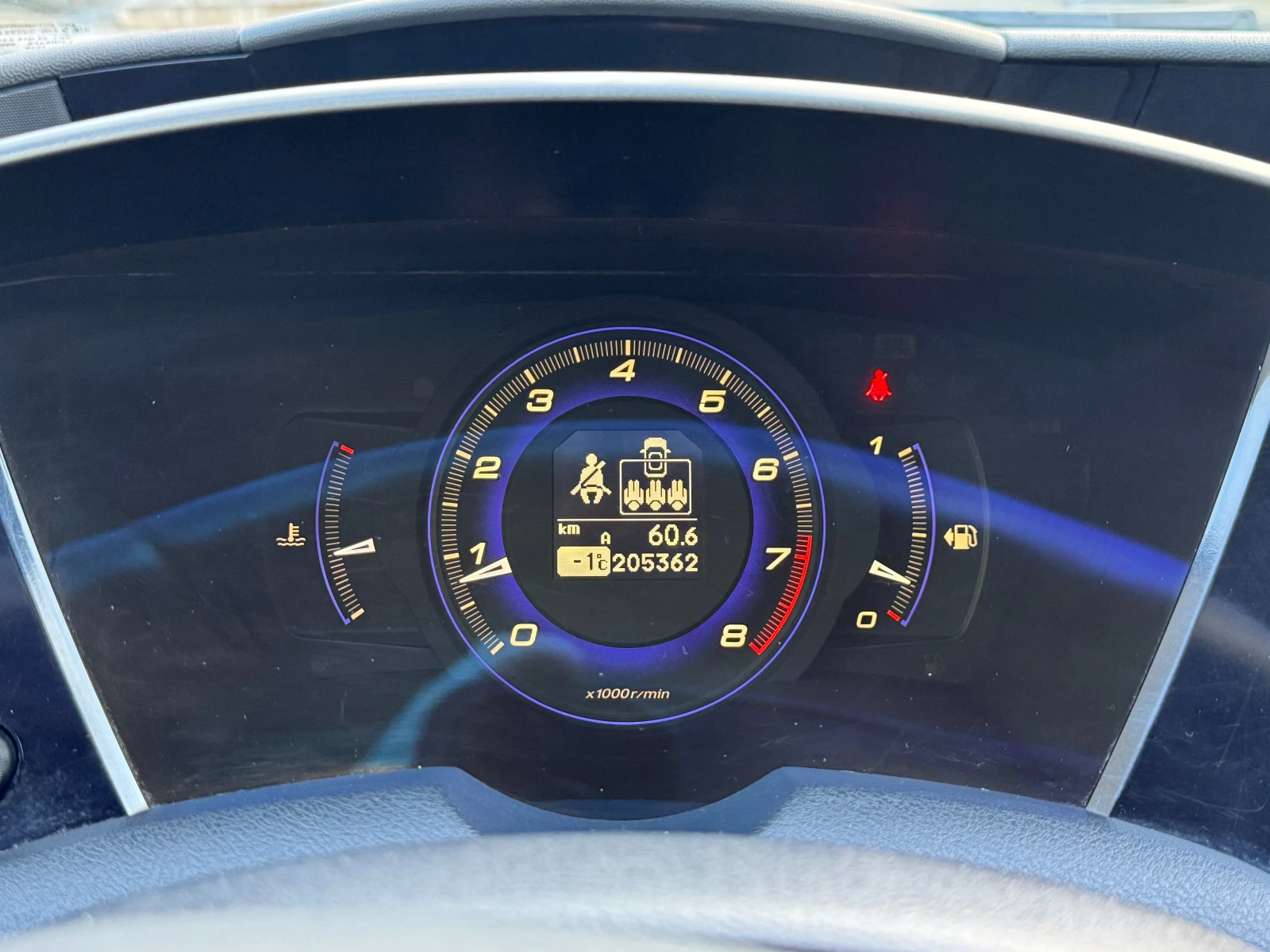 Honda Civic 1.8i 140�.�. LPG | Mobile.bg � ����������� 14