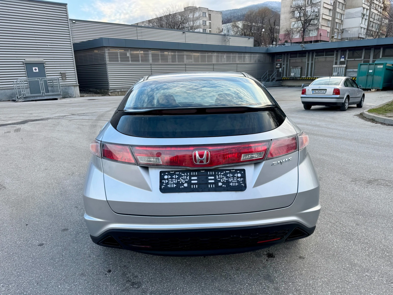 Honda Civic 1.8i 140�.�. LPG | Mobile.bg � ����������� 5