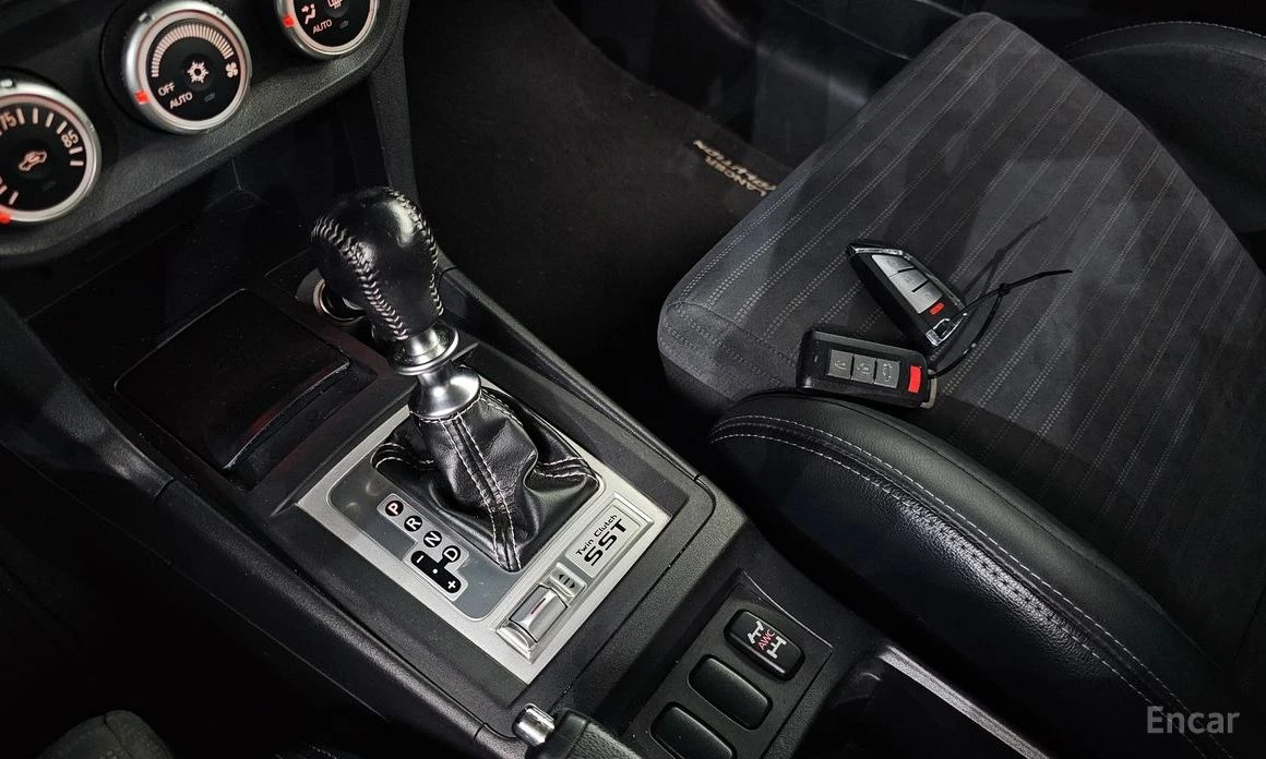 Mitsubishi Lancer * EVOLUTION* CARBON* HEAD-UP* CAMERA* RECARO* , снимка 8 - Автомобили и джипове - 53907021