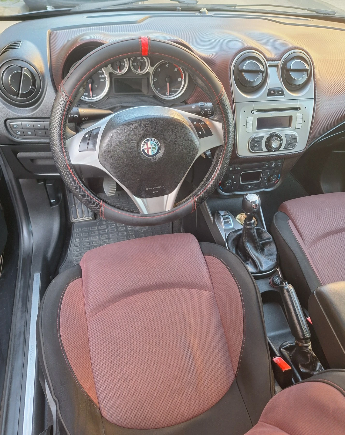 Alfa Romeo MiTo, снимка 2 - Автомобили и джипове - 53943860