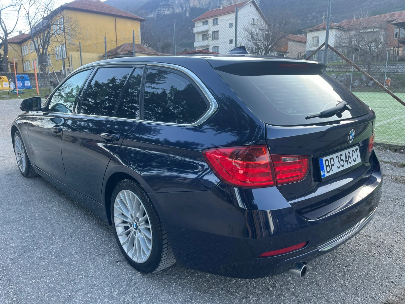 BMW 320 HUD* Панорама* ИТАЛИЯ, снимка 3 - Автомобили и джипове - 53949202