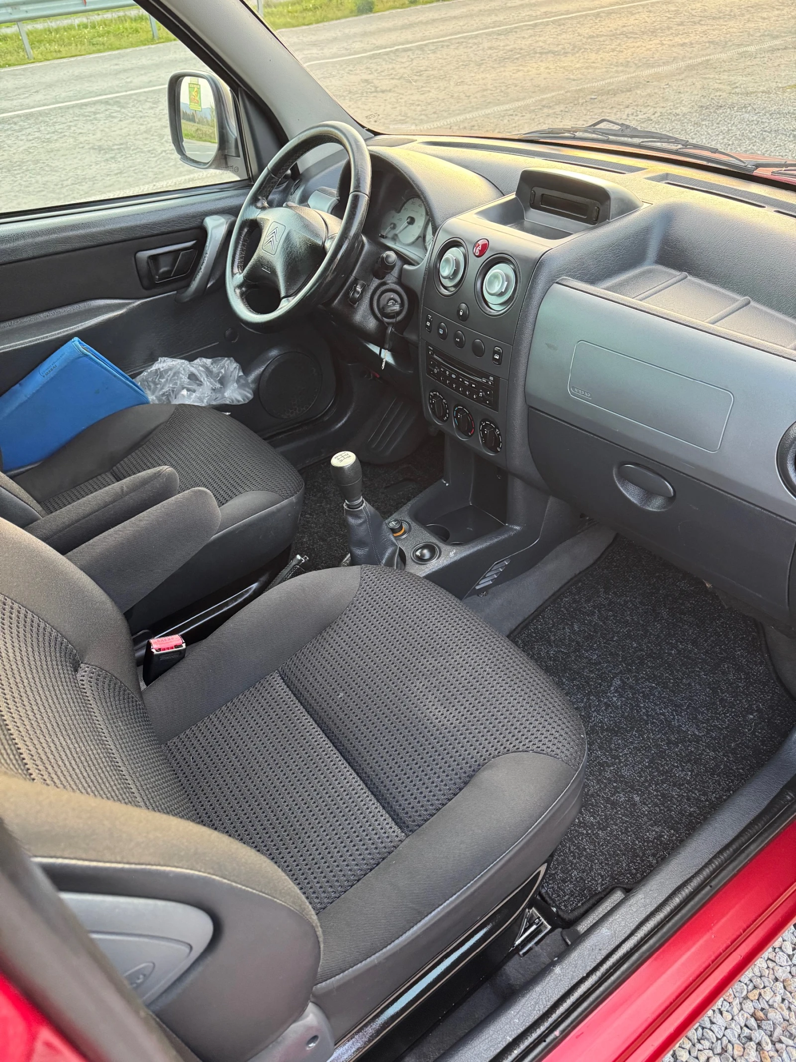 Citroen Berlingo 1.6i* 2008г* Климатик* Германия* Оригинал* Топ, снимка 14 - Автомобили и джипове - 54230905