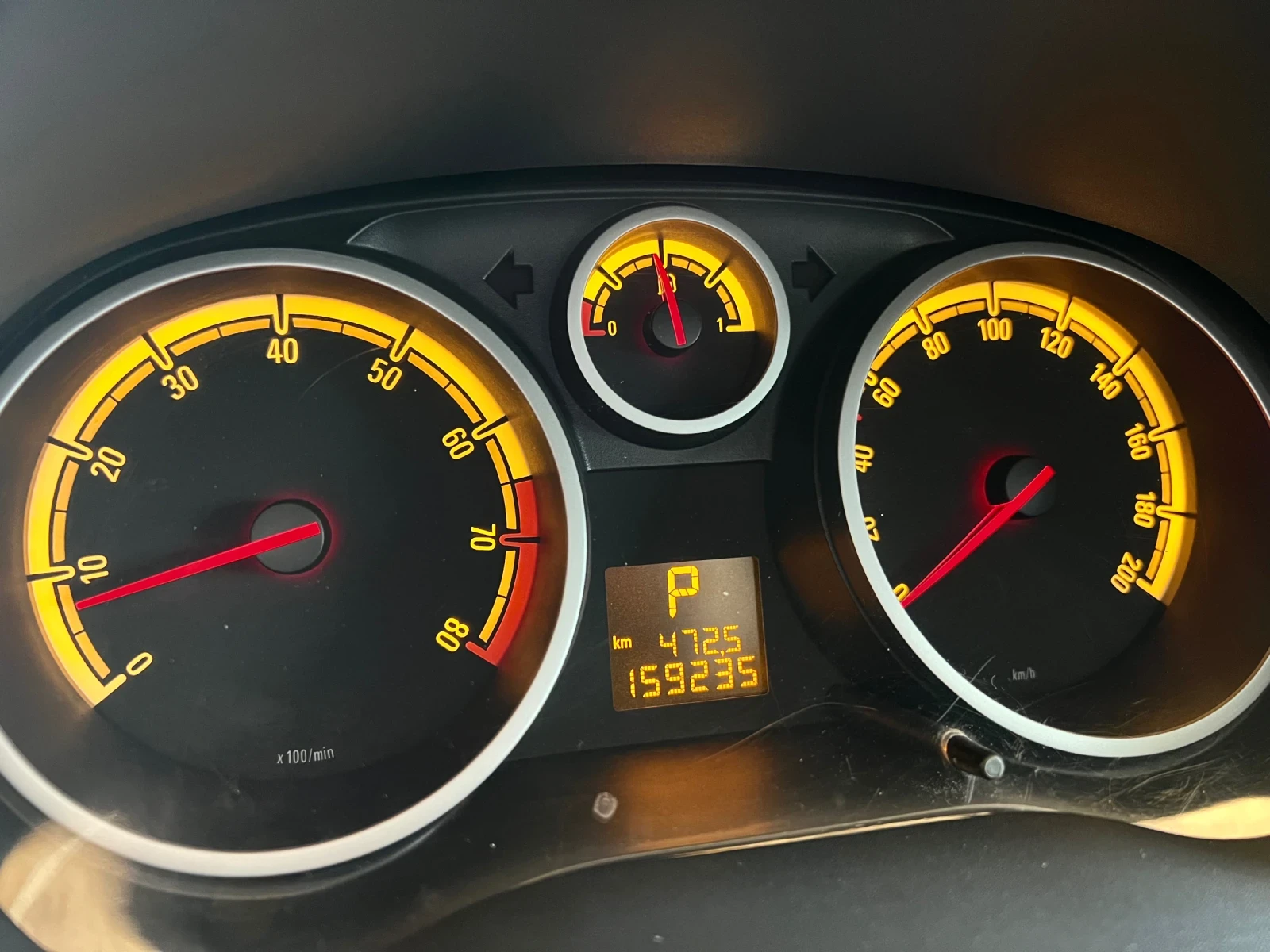 Opel Corsa 1.4, снимка 10 - Автомобили и джипове - 54792717