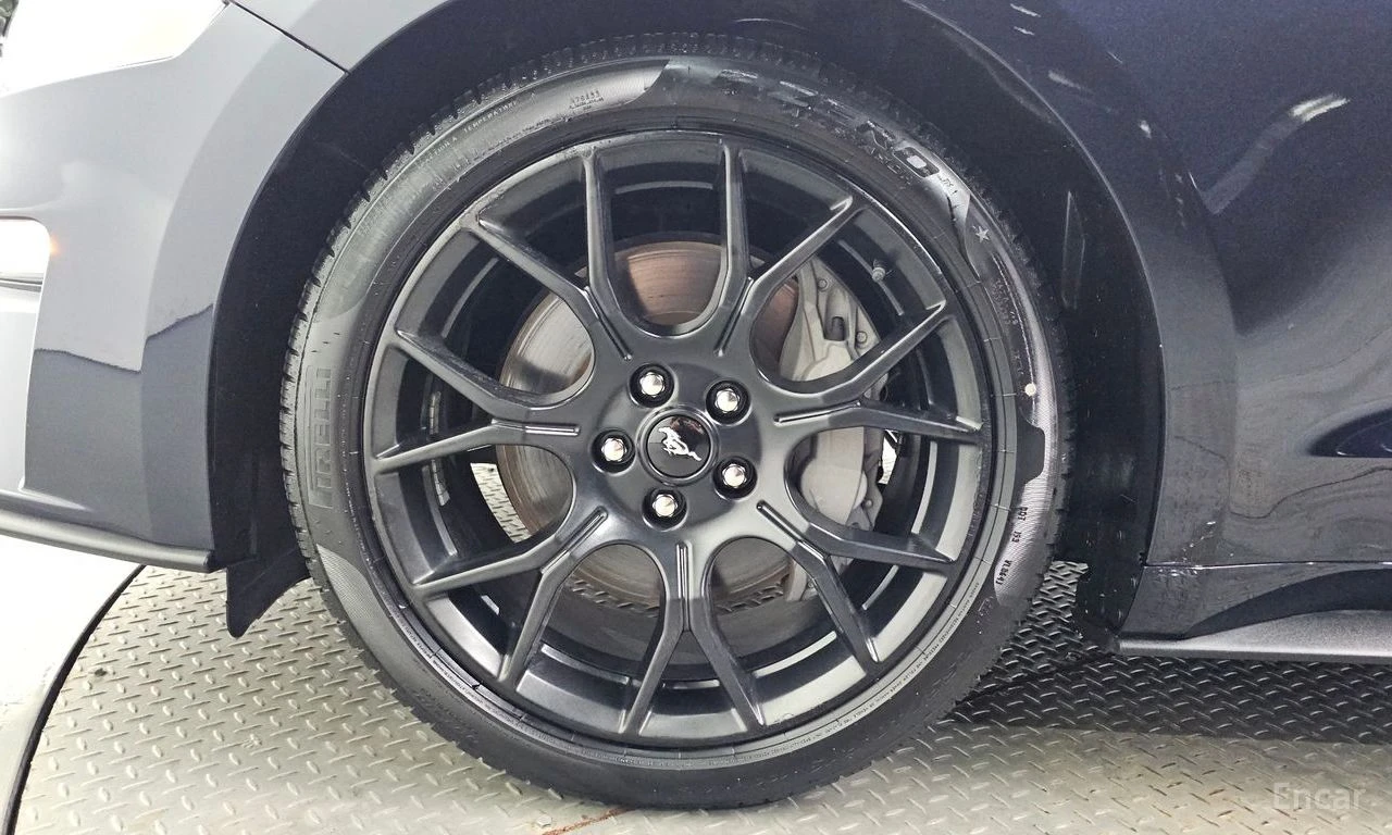 Ford Mustang ECO* BOOST* ДИГИТАЛНО* ТАБЛО* ОБДУХВАНЕ* КАМЕРА* L, снимка 5 - Автомобили и джипове - 54998441