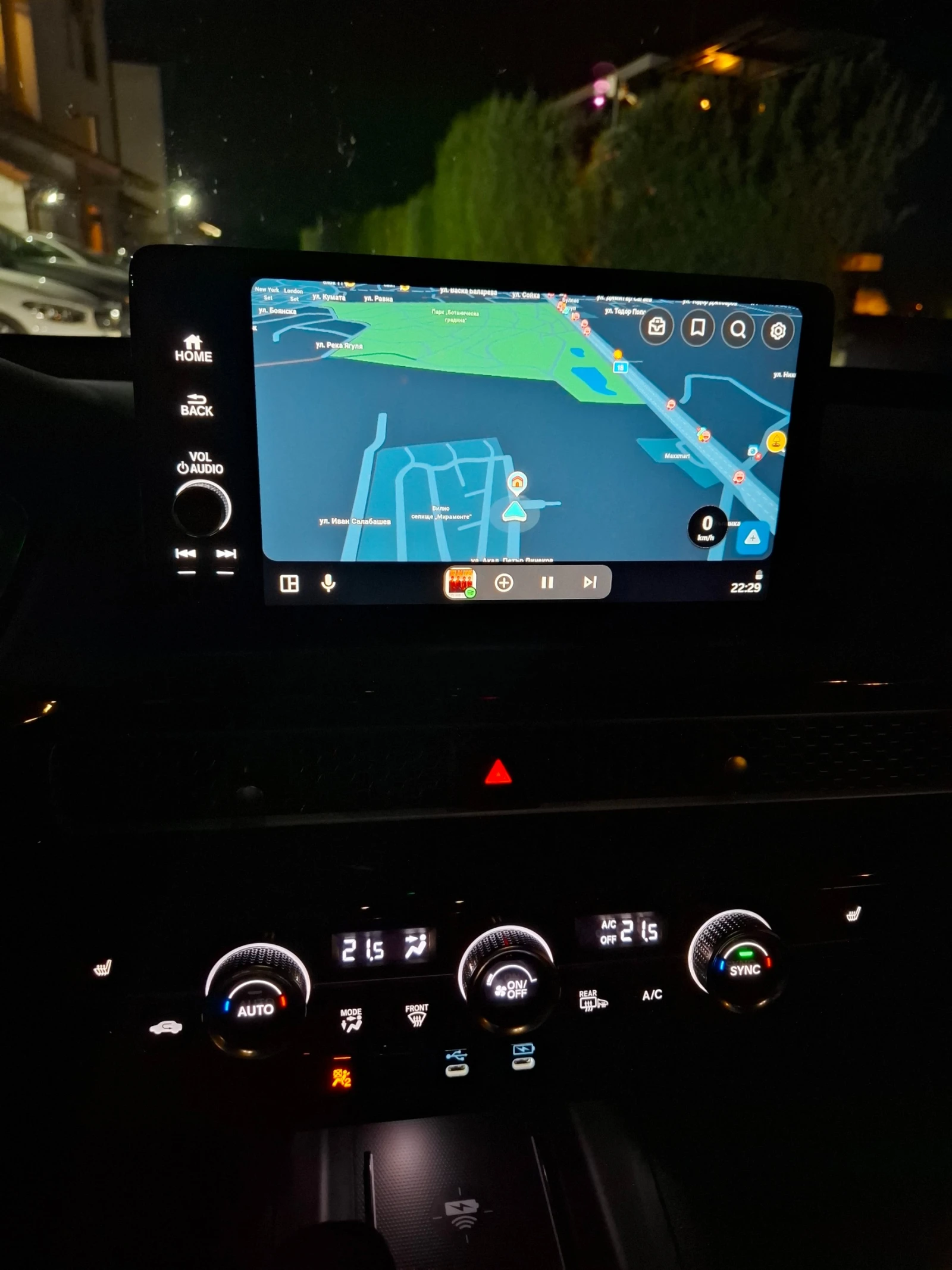 Honda Civic HYBRID SPORT TOURING, снимка 8 - Автомобили и джипове - 55290772