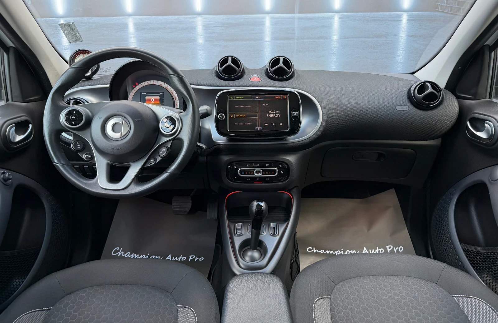 Smart Forfour 22kw.-26000км., снимка 8 - Автомобили и джипове - 55390437