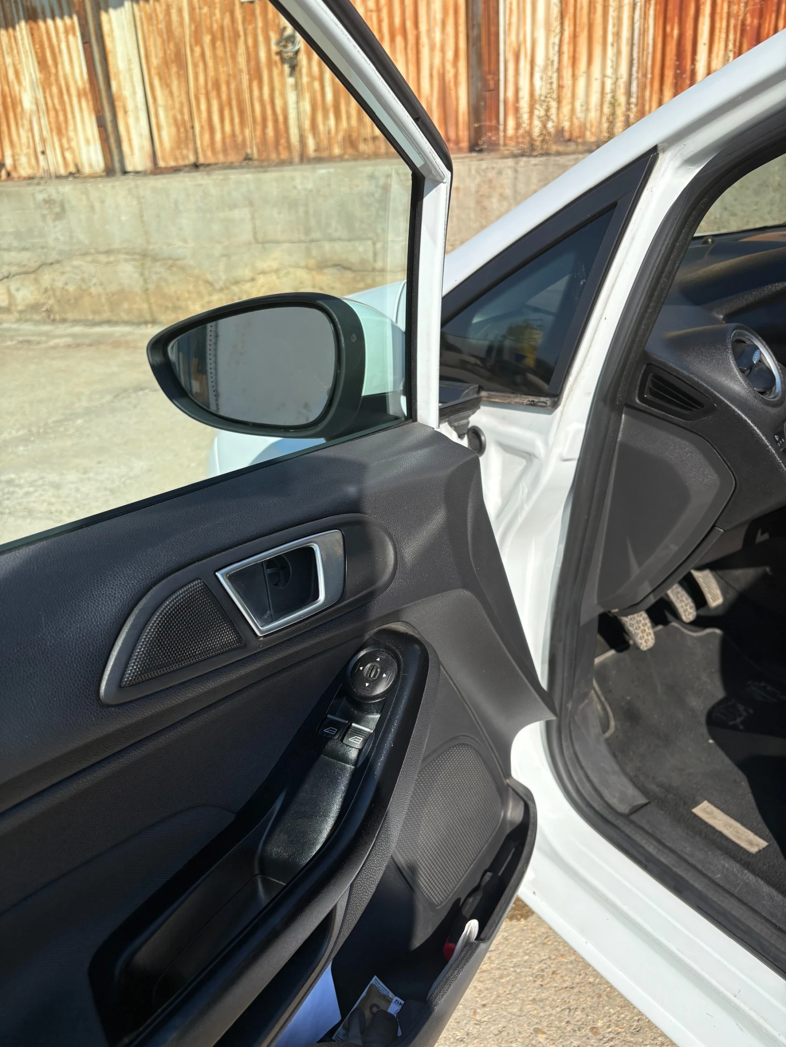 Ford Fiesta Trend 1.25 Duratec 16V 82 к.с., снимка 7 - Автомобили и джипове - 55750781