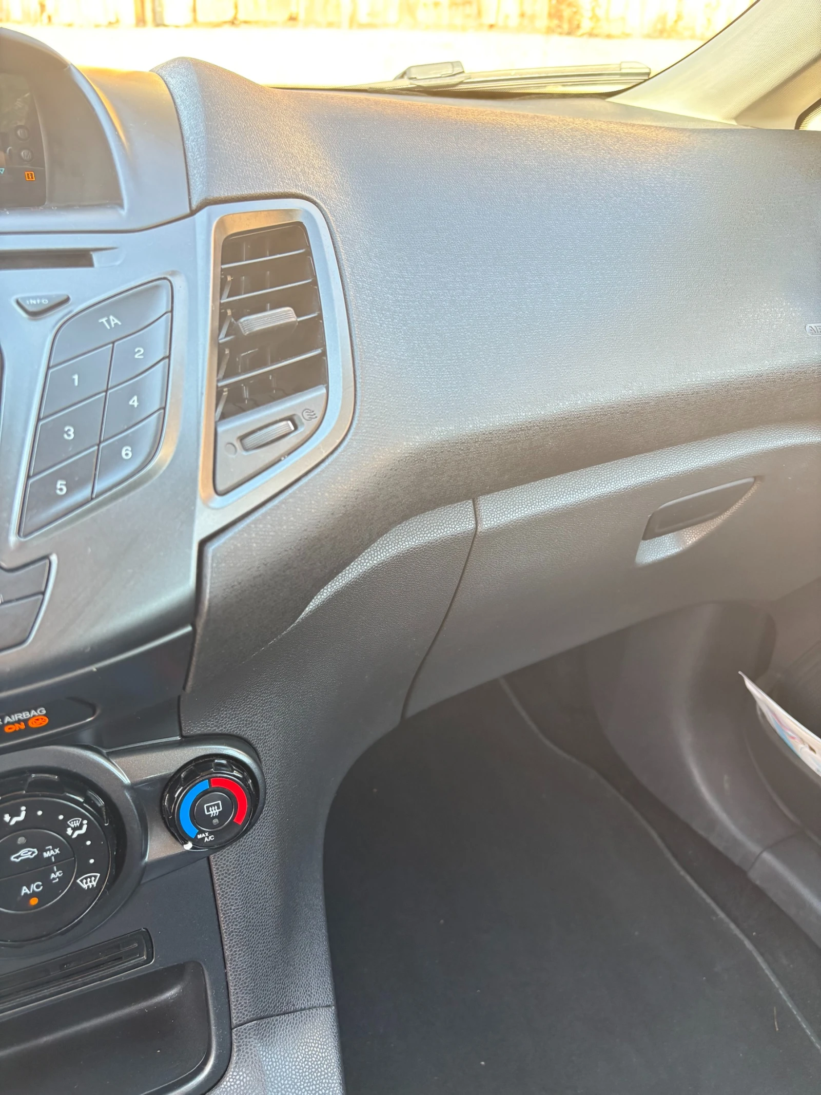 Ford Fiesta Trend 1.25 Duratec 16V 82 к.с., снимка 11 - Автомобили и джипове - 55750781