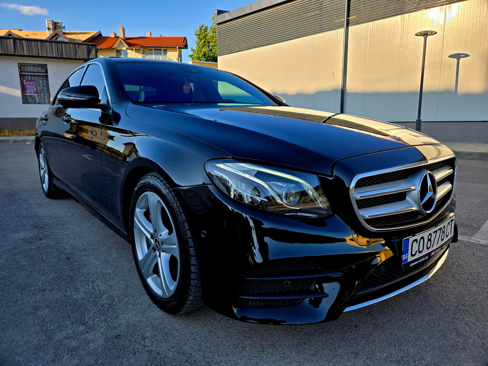 Mercedes-Benz E 220 D AMG 4-Matic Германия MultiBeam LED НАВИ КОЖА ТОП, снимка 8 - Автомобили и джипове - 56107135