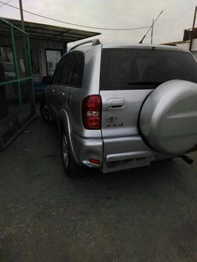 Toyota Rav4 2.0VVTI ФЕЙС, снимка 3