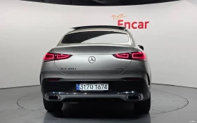 Mercedes-Benz GLE 400 D/AMG/ОБДУХВАНЕ/360 КАМЕРА/HUD/СЕРВИЗНА ИСТОРИЯ, снимка 4