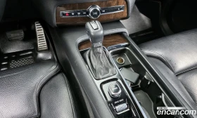 Volvo Xc90 D5 Momentum, снимка 9