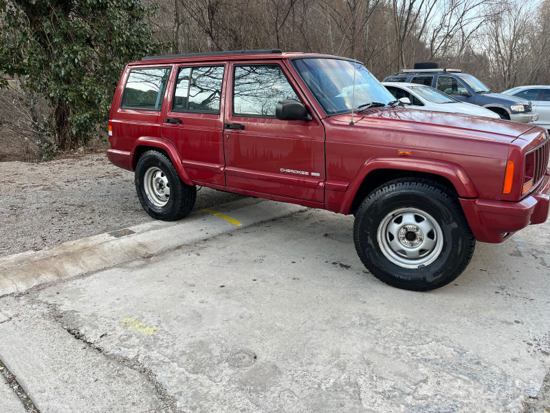 Jeep Cherokee 4.0, снимка 2 - Автомобили и джипове - 46356810