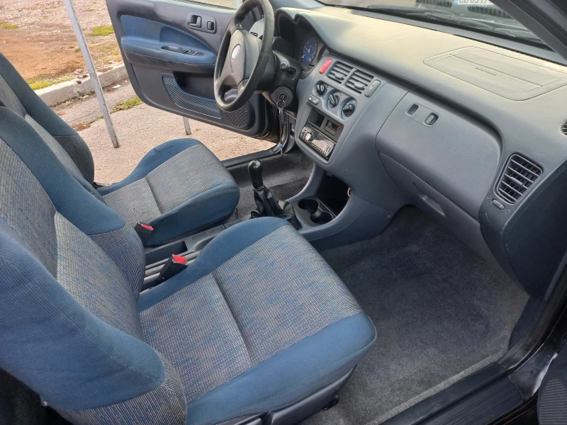 Honda Hr-v 1.6i* * 4&#215;4* * клима, снимка 12 - Автомобили и джипове - 48484622