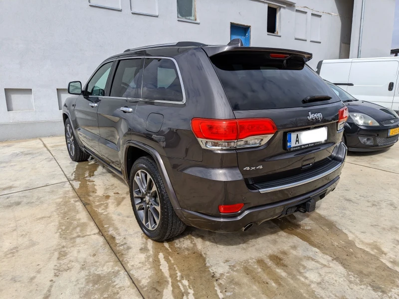 Jeep Grand cherokee Overland, снимка 6 - Автомобили и джипове - 49348256