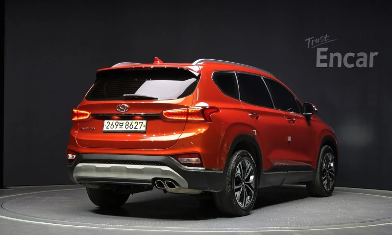 Hyundai Santa fe Diesel 2.0 2Wd, снимка 2 - Автомобили и джипове - 51848882