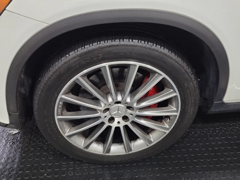 Mercedes-Benz GLC 43 AMG * АВТО КРЕДИТ* ЦЕНА ДО БГ * СЕРВИЗНА ИСТОРИЯ * , снимка 7 - Автомобили и джипове - 52583386