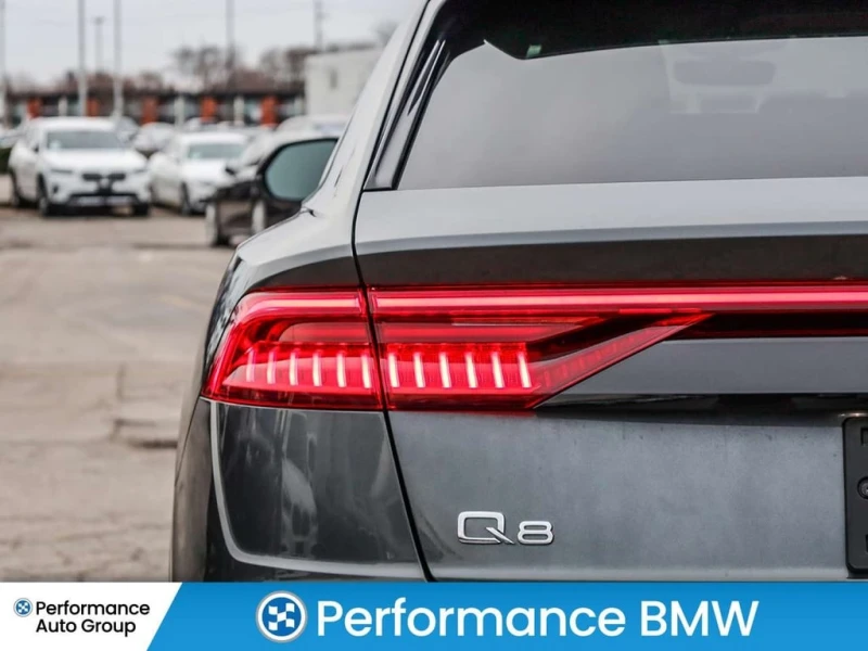 Audi Q8 * quattro Progressiv * CARFAX * ЦЕНА ДО БГ, снимка 10 - Автомобили и джипове - 53133508