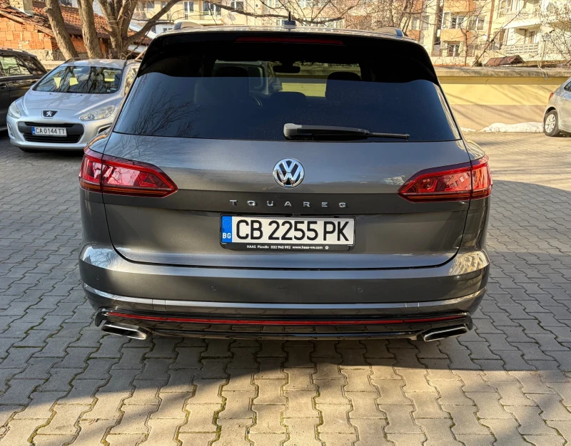 VW Touareg CR 3.0TDI, снимка 5 - Автомобили и джипове - 53152884