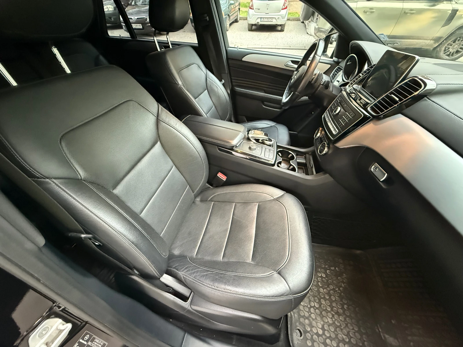Mercedes-Benz GLE 350 AMG-Line - изображение 10