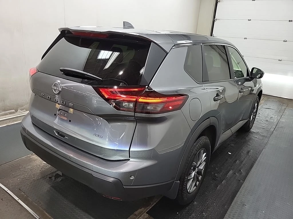 Nissan Rogue  - изображение 3