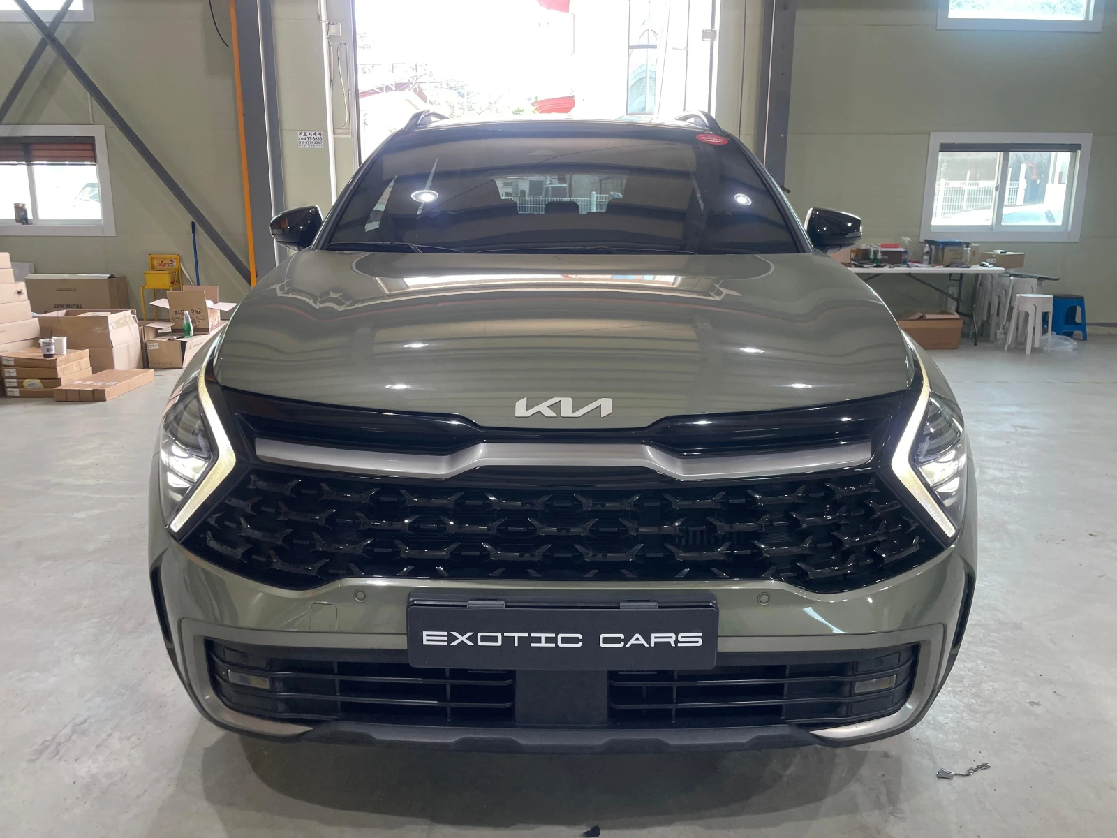 Kia Sportage 2.0D ! 2WD ! Signature Gravity !, снимка 2 - Автомобили и джипове - 55275926