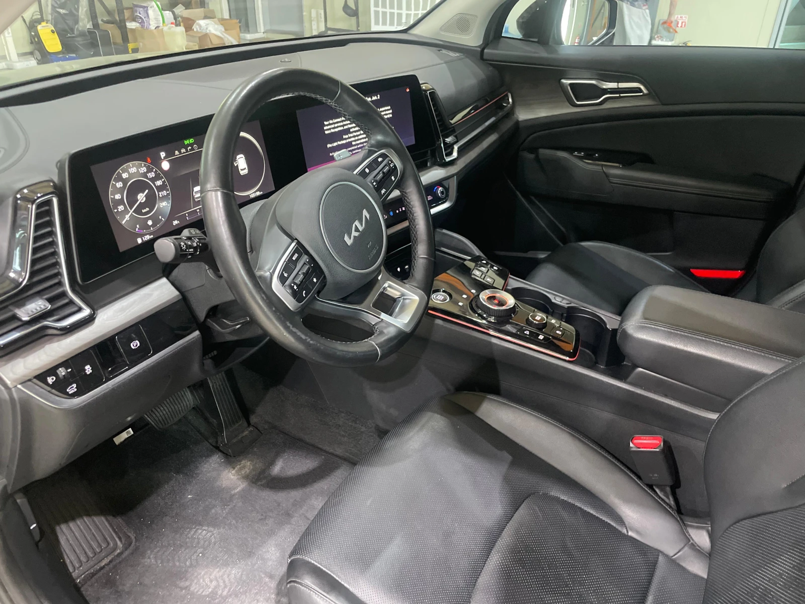 Kia Sportage 2.0D ! 2WD ! Signature Gravity !, снимка 8 - Автомобили и джипове - 55275926
