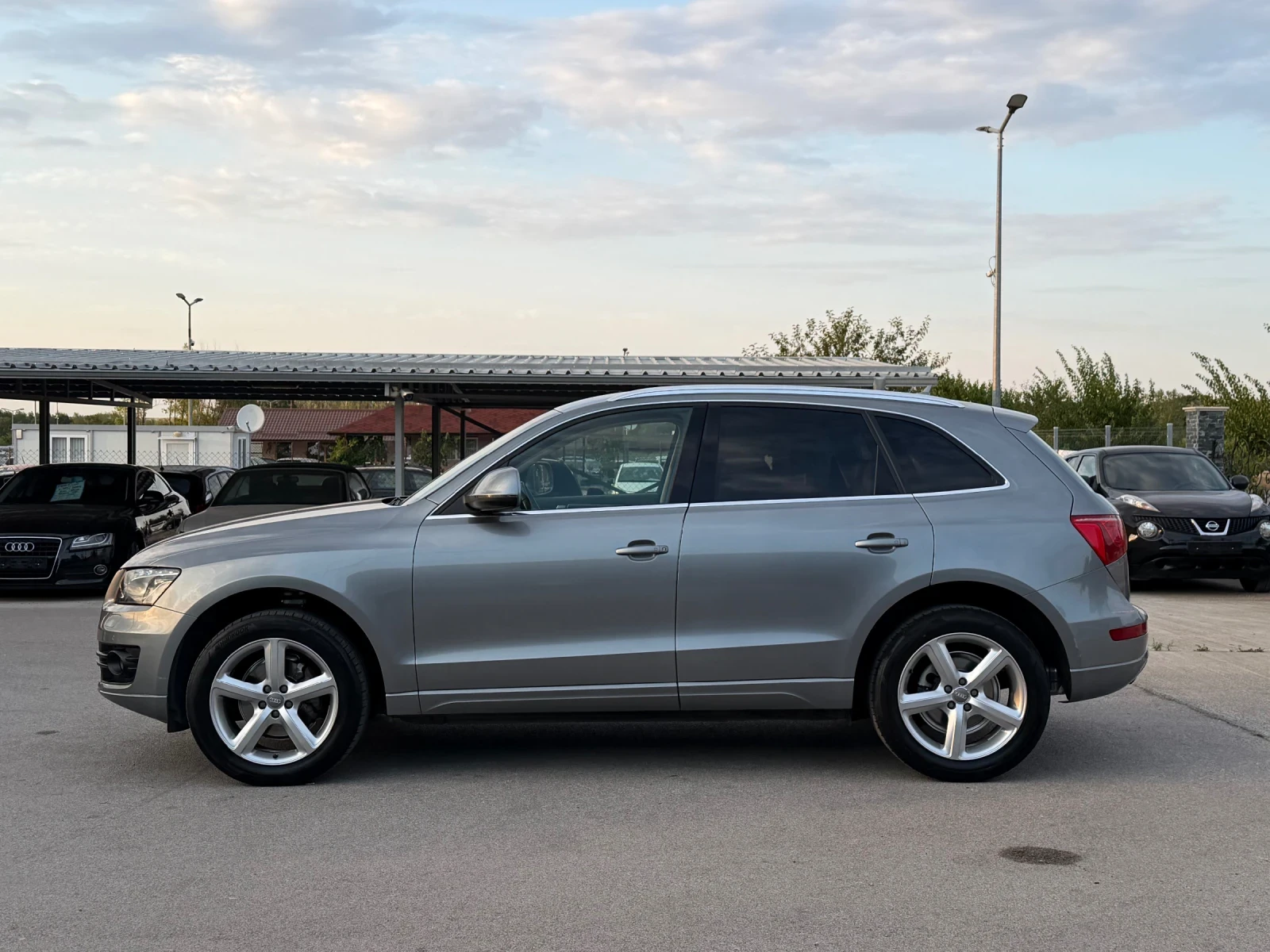 Audi Q5 2.0TDI QUATTRO !!!108000км!!!, снимка 2 - Автомобили и джипове - 55669996
