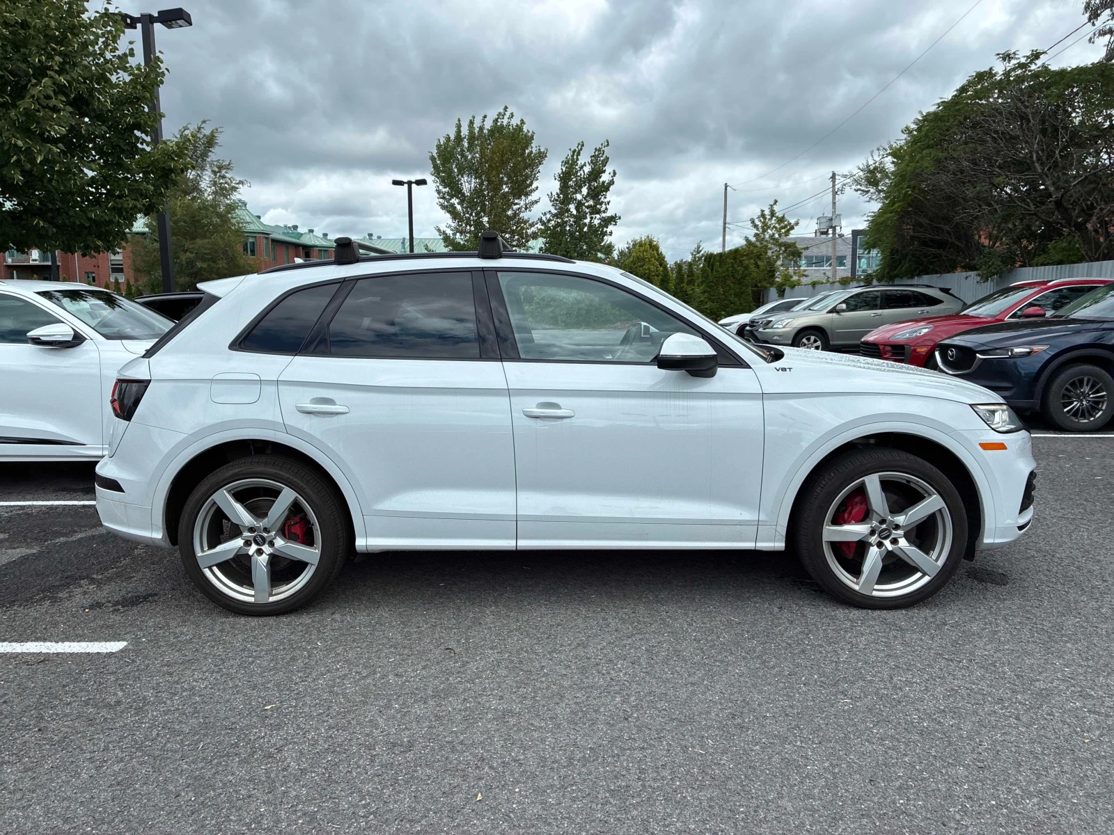 Audi SQ5 * Technik * АВТОКРЕДИТ * ГЛАВНО ПРЕДСТАВИТЕЛСТВО, снимка 4 - Автомобили и джипове - 55845258