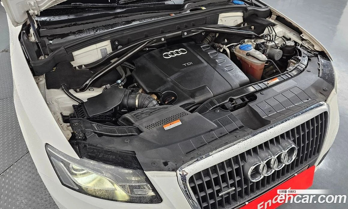 Audi Q5 2.0 TDI Quattro Dynamic 8R, снимка 6 - Автомобили и джипове - 55965291