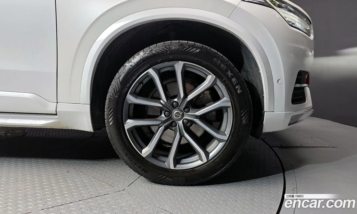 Volvo Xc90 D5 Momentum, снимка 5 - Автомобили и джипове - 56123221