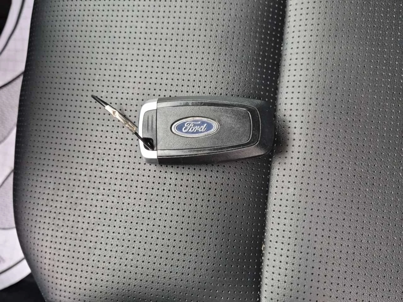 Ford Escape * Platinum * CARFAX * ��� ������������ ������ | Mobile.bg � ����������� 8