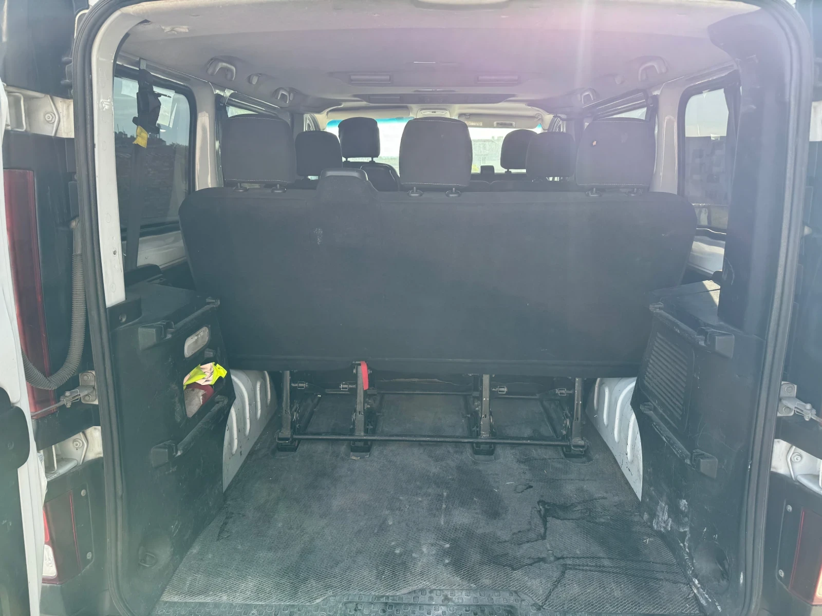 Renault Trafic 1.6 cdi, снимка 5 - Бусове и автобуси - 54932130