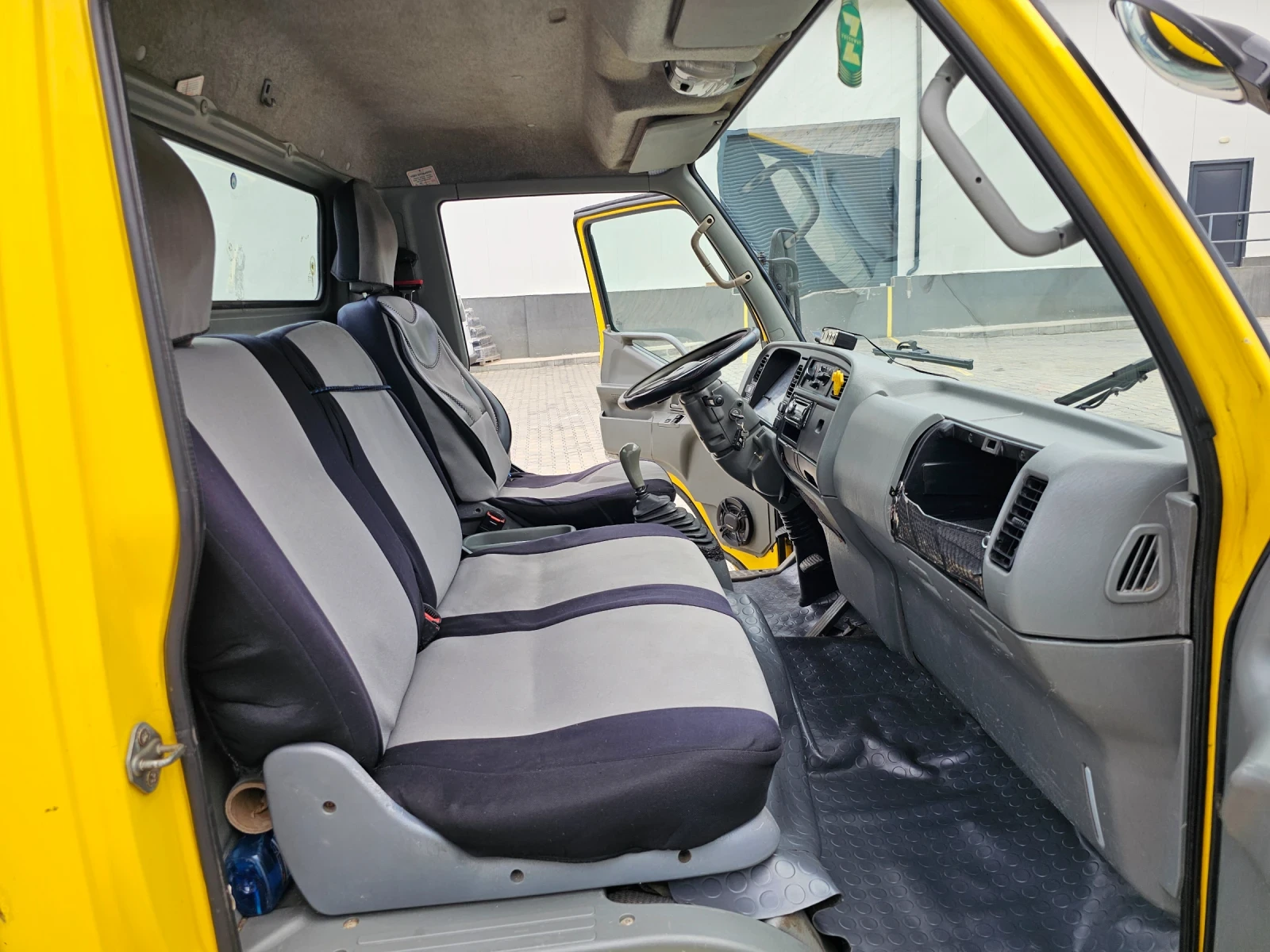 Mitsubishi Canter 3.0 ( 125 �.� )  | Mobile.bg � ����������� 14