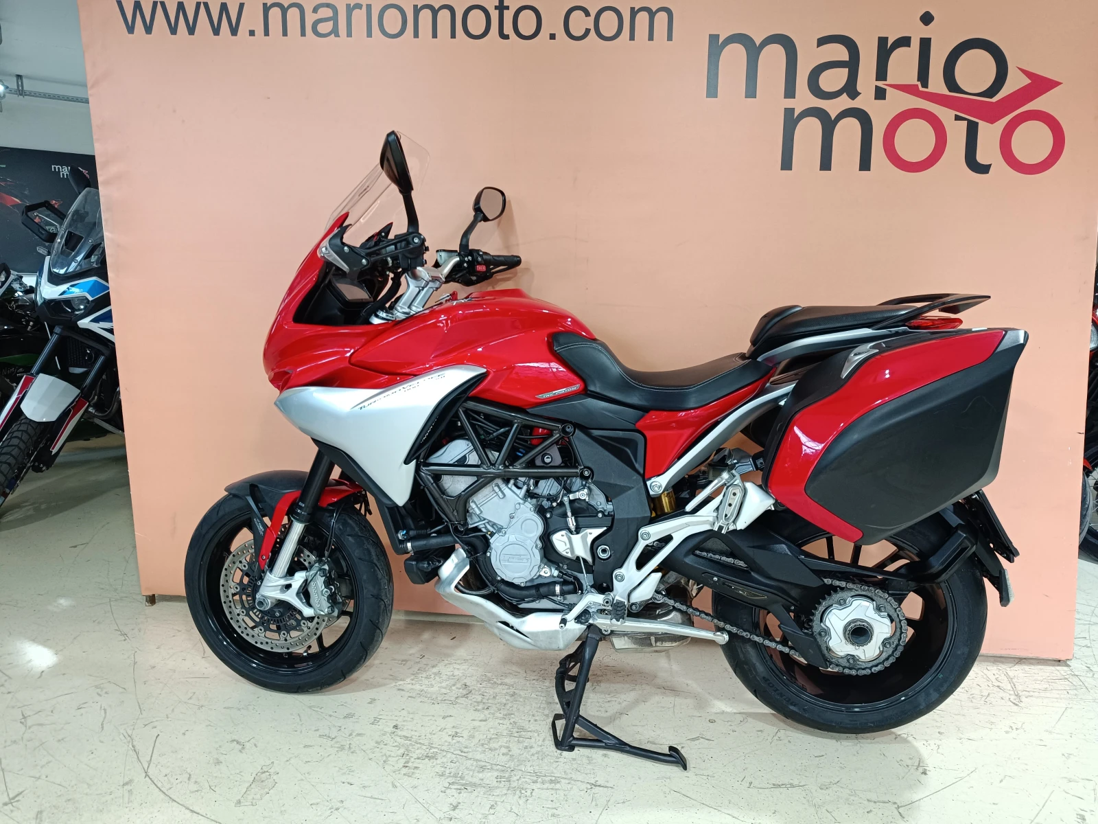 MV Agusta 800 TURISMO VELOCE LUSSO, снимка 10 - Мотоциклети и мототехника - 56209480