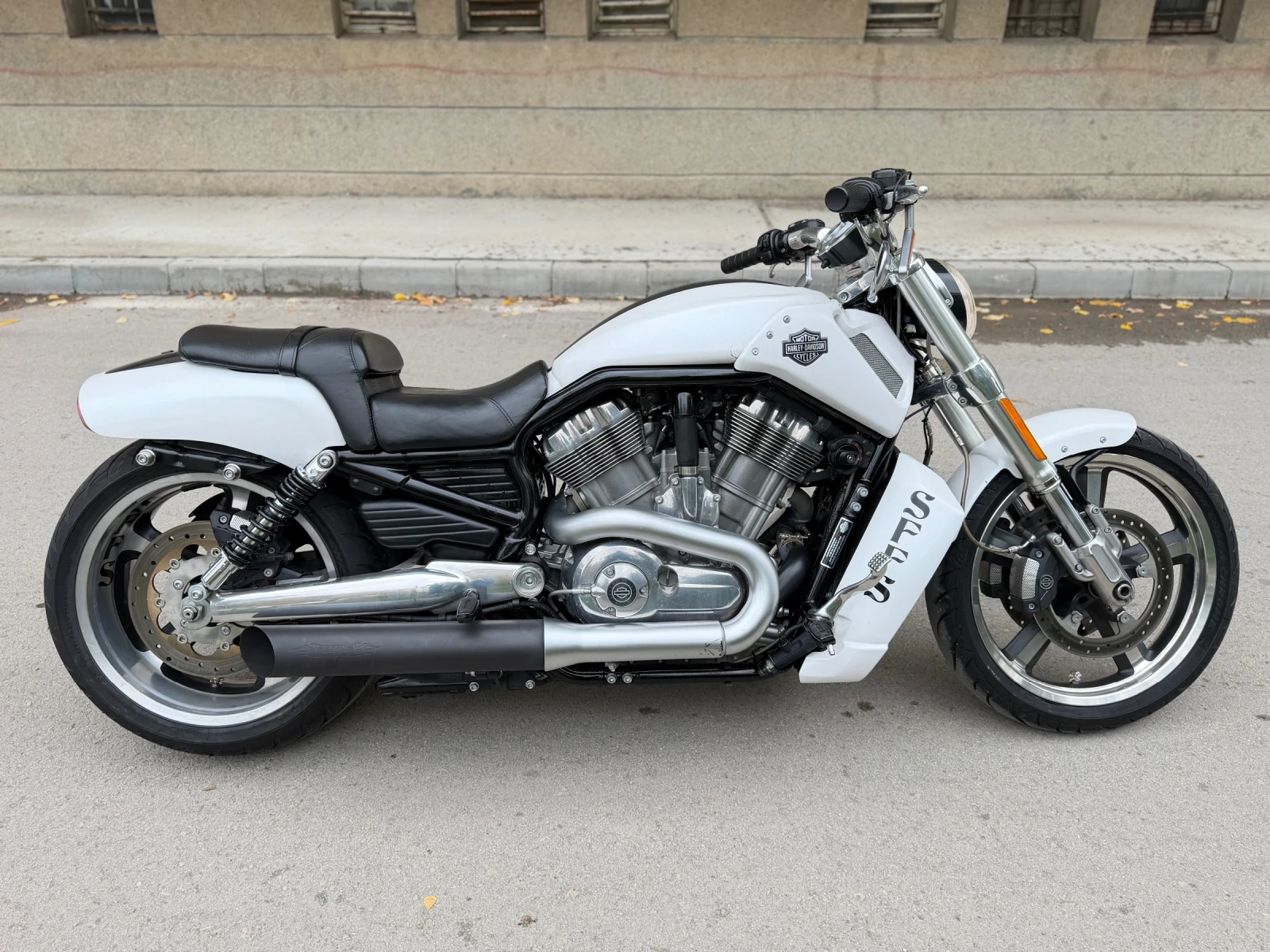 Harley-Davidson V-Rod Muscle swiss ���� 260 R ABS | Mobile.bg � ����������� 2