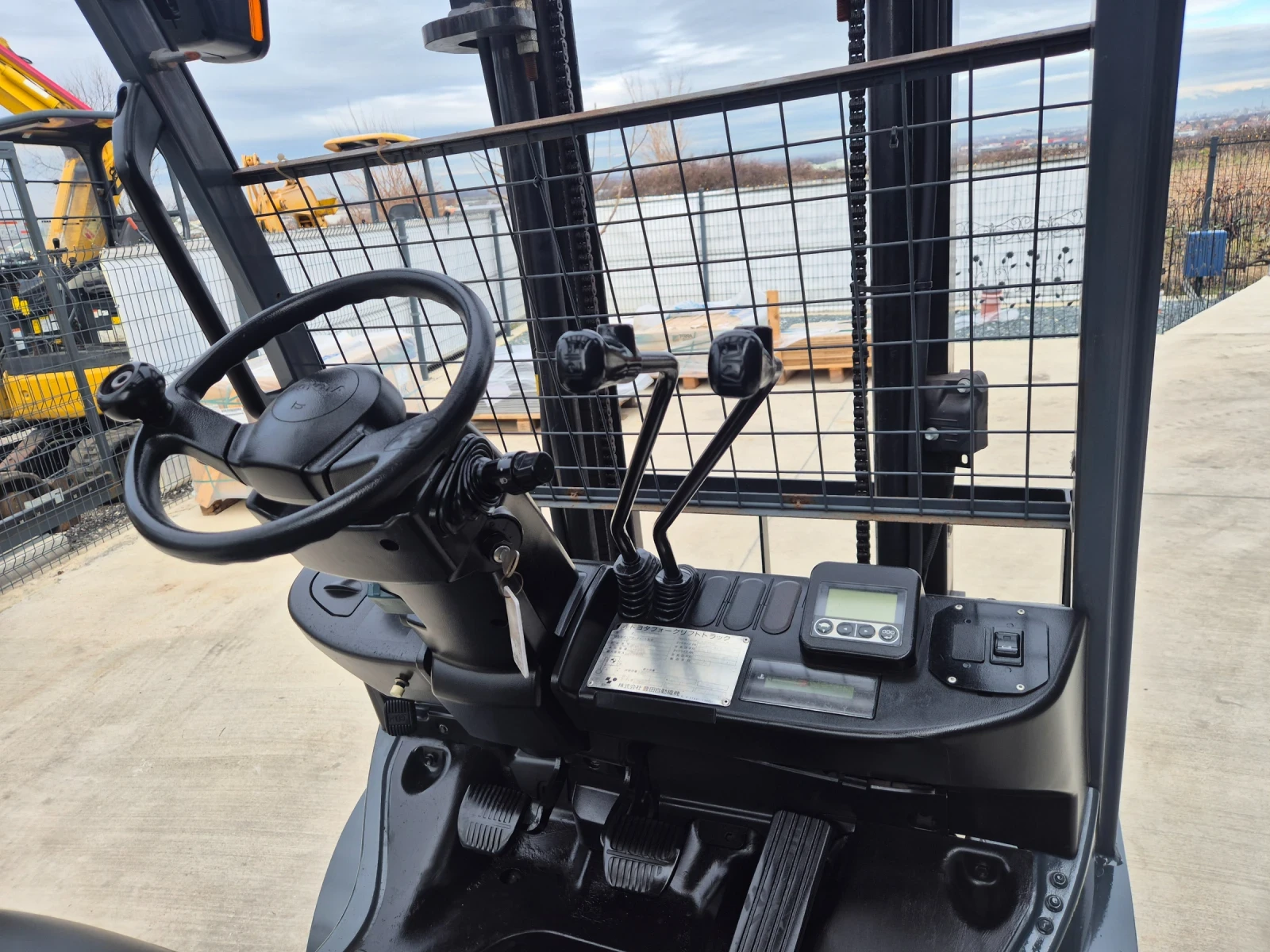 ������� Toyota 1.2 ���� / ������� / ��� ����� /��������� ! | Mobile.bg � ����������� 11