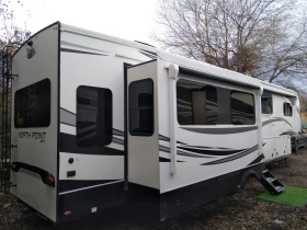 Каравана Други Jayco North Point 377RLBH, снимка 2
