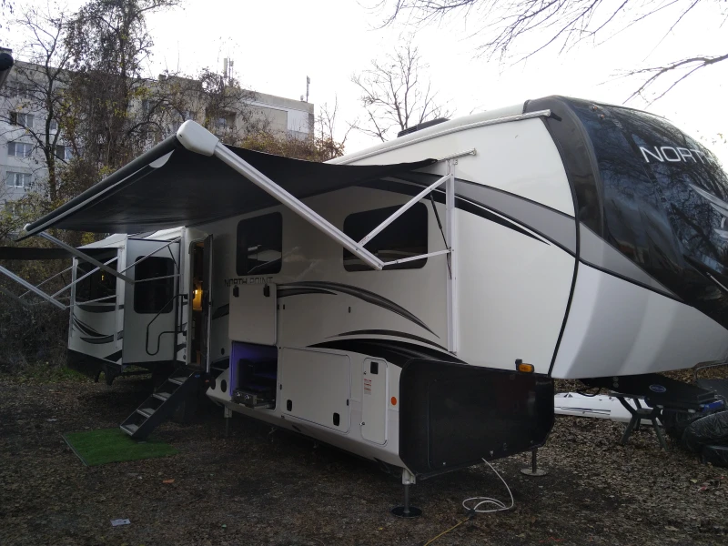 Каравана Други Jayco North Point 377RLBH, снимка 4 - Каравани и кемпери - 52548946