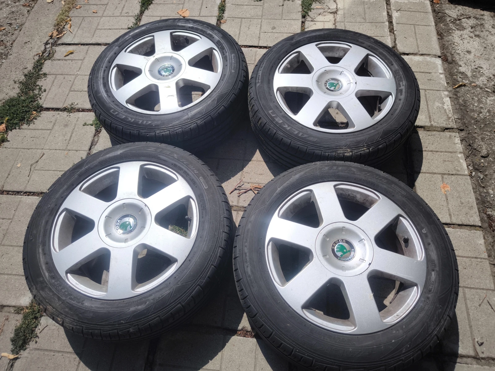    205/55R16  Skoda Octavia | Mobile.bg   1
