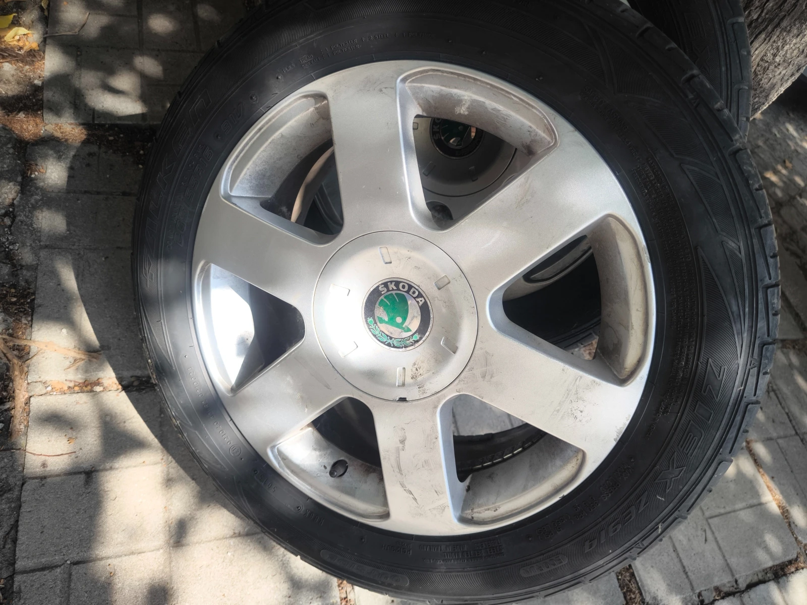    205/55R16  Skoda Octavia | Mobile.bg   4