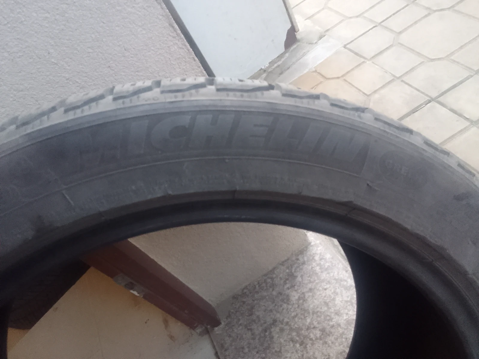 ���� 265/40R19 | Mobile.bg � ����������� 2